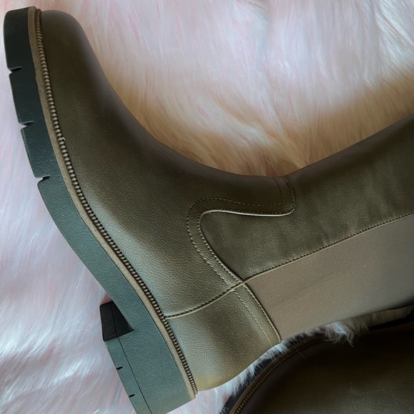 New Dr. scholl’s Chocolate Brown Go Figure Boot - Women - Picture 2 of 15